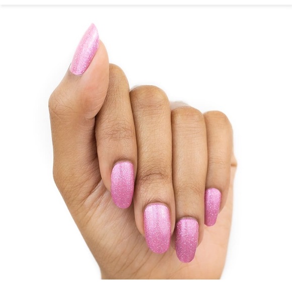 Czech Me Out 💅 - Picture 13 of 17